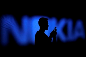 Опубликованы первые снимки премиального смартфона Nokia