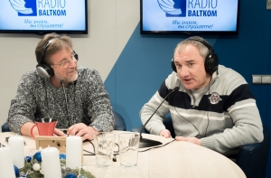 Фоменко: в России ругают Макаревича, а потом бухают и поют его песни