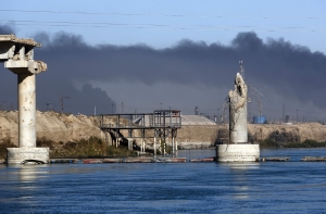 Россия и еще 10 стран договорились сократить добычу нефти