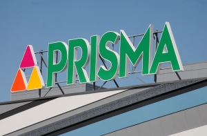 Очевидцы:  эвакуированы магазины Prisma и Rīga Plaza