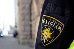 Полиция поймала мужчин, распространявших детскую порнографию