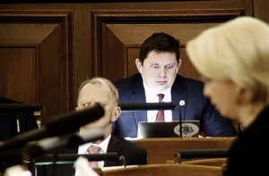 Удивленный Кайминьш на заседании Сейма стал интернет-мемом