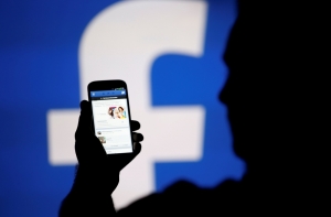 Американец обновлял Facebook от имени убитой жены