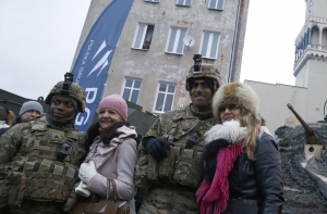 В Польше торжественно приветствовали американские танки