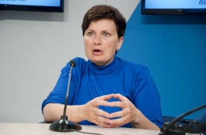 В программе «Мамочки!» на Baltkom - депутат Илзе Винькеле и гинеколог Санта Лауска