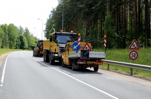 LVC обещает: платных дорог в Латвии пока не будет