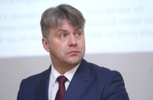 Омбудсмен: пора прекратить мучения и закрыть KNAB
