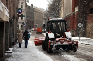 С улиц Риги вывезено более 4000 кубометров снега