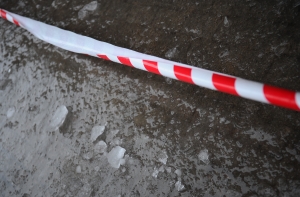 Вниманию водителей: в Курземе идет дождь, дороги обледенели