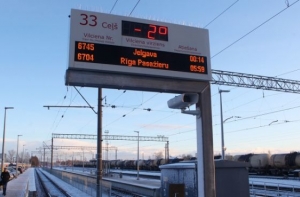 Twitter о штрафе за табло на вокзале: Центр госязыка пора ликвидировать