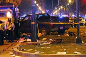 Автомобиль въехал в толпу в Новом Орлеане: пострадали 28 человек