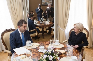 Годовщина расстрела Майдана: Мурниеце выразила солидарность Украине