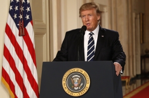 Der Spiegel представил Трампа с отрезанной головой статуи Свободы
