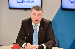 Вейонис: нам не нужно неспособное принимать решения правительство