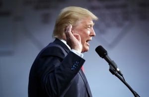 Миграционный указ Трампа: США будет терять $185 млн еженедельно