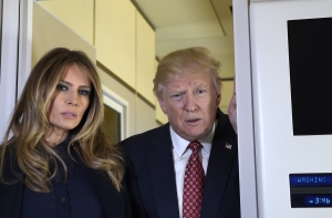 Журнал узнал о недовольстве Мелании Трамп жизнью в качестве первой леди США