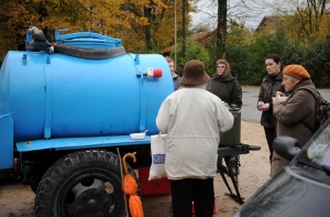 Рижская дума: очереди за бесплатной горячей едой сокращаются