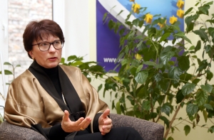 Сандра Калниете: новых политиков нет, так как никто не хочет быть «оплеванным»
