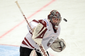 Хоккеисты сборной Латвии подрались на первой же тренировке