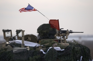 В Латвию продолжают прибывать солдаты и танки США
