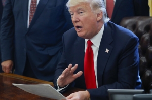 Трамп намерен увеличить расходы США на оборону на $54 млрд