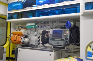 Попытка суицида ребенка в Риге: полиция опровергает связь с «Cиним китом»