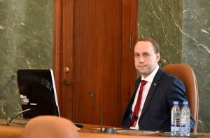 Начальник Госканцелярии подал в отставку