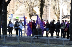 150 человек перед Кабмином требовали сохранить Академию педагогики