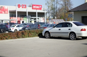 В Риге началось строительство бесплатных автостоянок