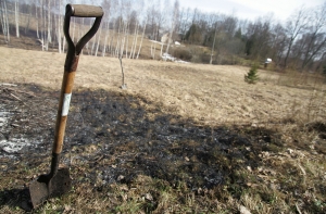 Недалеко от латвийской границы найден закопанный младенец