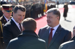 В Латвии с визитом находится президент Украины Петр Порошенко