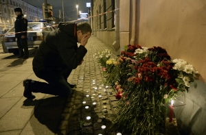 Взрыв в метро Петербурга мог совершить смертник