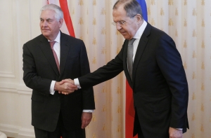 Президент Путин принял в Кремле Рекса Тиллерсона и Сергея Лаврова