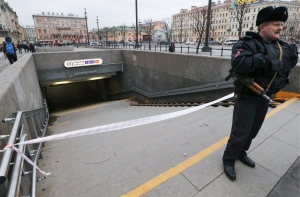 Источник: два человека объявлены в розыск по делу о взрыве в Петербурге