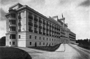 28 мая в истории Латвии: белый корабль