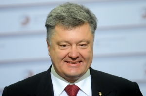 Порошенко назвал дату соглашения о безвизовом режиме с ЕС