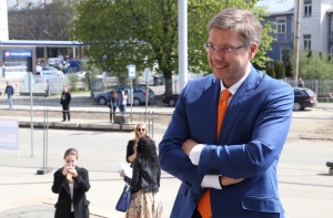 Ушаков: наконец-то Нацблок нашел латвийскую «Nokia»