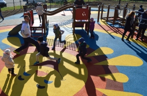 Родителей предупреждают о пристающем к детям мужчине