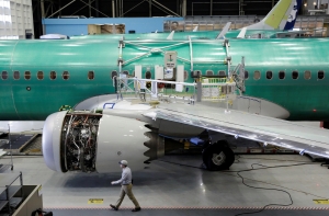 Boeing приостановил испытания нового лайнера 737 MAX