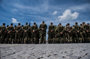 Большинство латвийцев поддерживает создание европейской армии