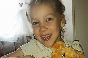 «Зеленая лампа»: поможем Николь сделать первые шаги