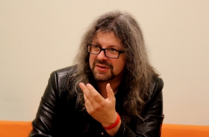 АНОНС: на радио Baltkom - российский поэт Дмитрий Кузьмин