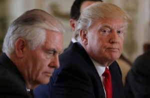 Трамп попросил госсекретаря США наладить отношения с Россией