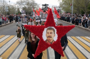 Сталин, Пушкин и Путин стали для россиян самыми выдающимися личностями
