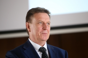 Кучинскис призвал врачей к «дружбе»: на зарплаты выделят 80 миллионов