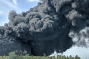 Метеоролог: кислотных дождей из-за пожара в Юрмале не будет