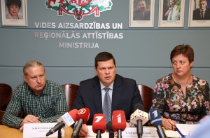 Министр: организаторам свалки в Слоке грозит тюрьма