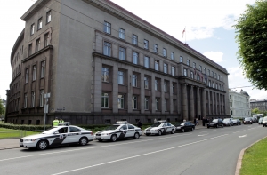 Борьба с терроризмом: запретят фотографировать здание Кабмина