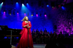 Открылся 8-й сезон «Origo Summer Stage»!