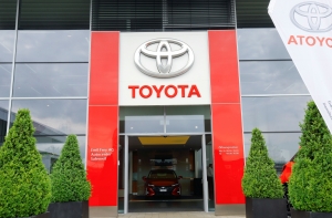 Toyota продала все свои акции Tesla и прекратила сотрудничество с ней